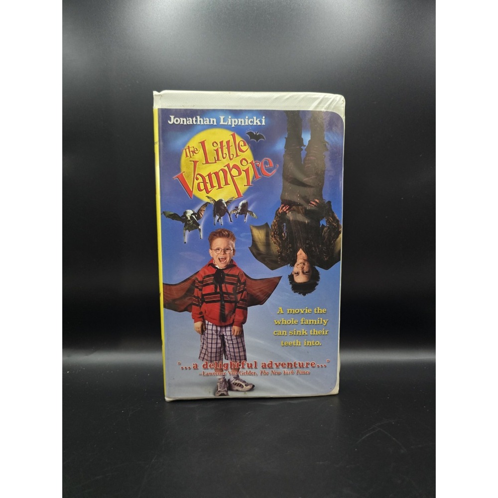 The Little Vampire VHS 2000 Jonathan Lipnicki Clamshell New Line Cinema G Rated